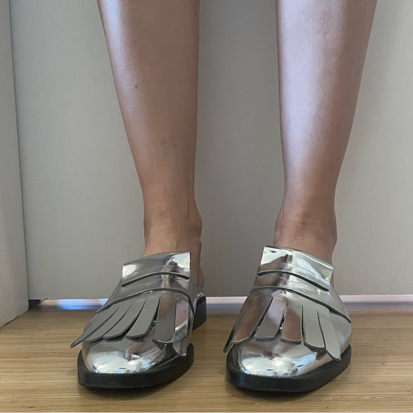 Slip-on Robert Clergerie fringe mule, Made in Paris. Size 39.5. - Picture 5 of 13